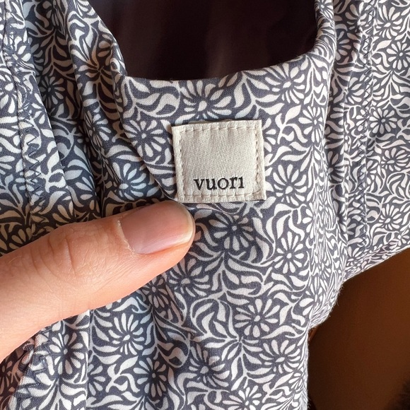 Vuori Grey Floral-Print One-Piece size Small - Picture 3 of 5